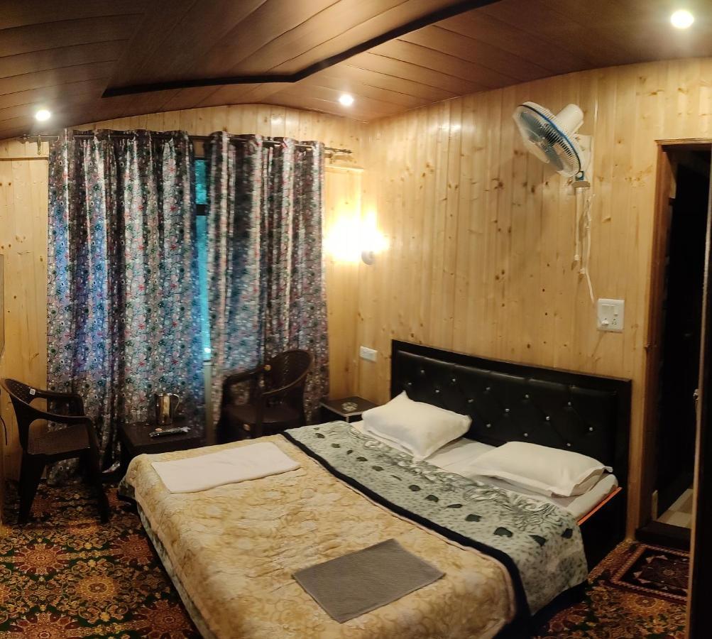 Dream River Resort Pahalgām Buitenkant foto